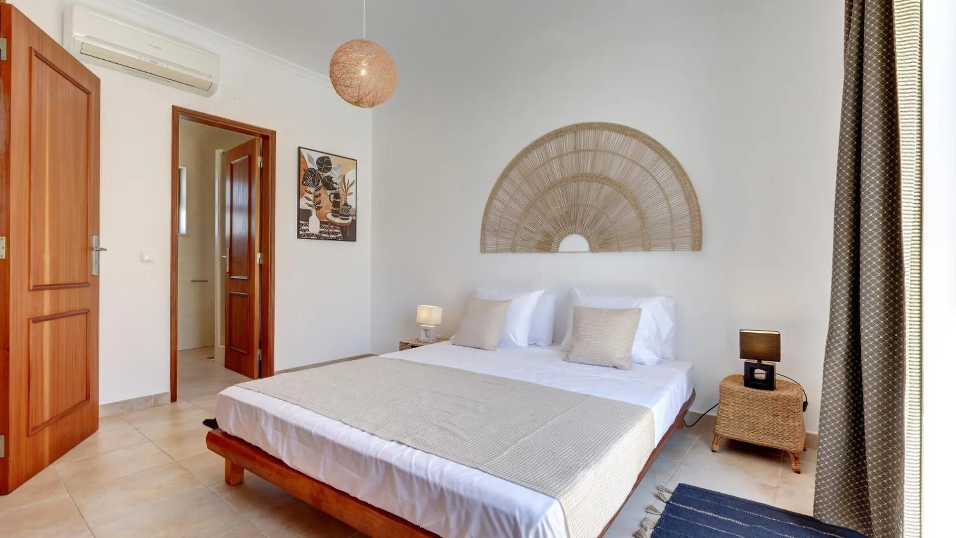 City Center, Private Parking, Ac, 6Ppl. Olhao