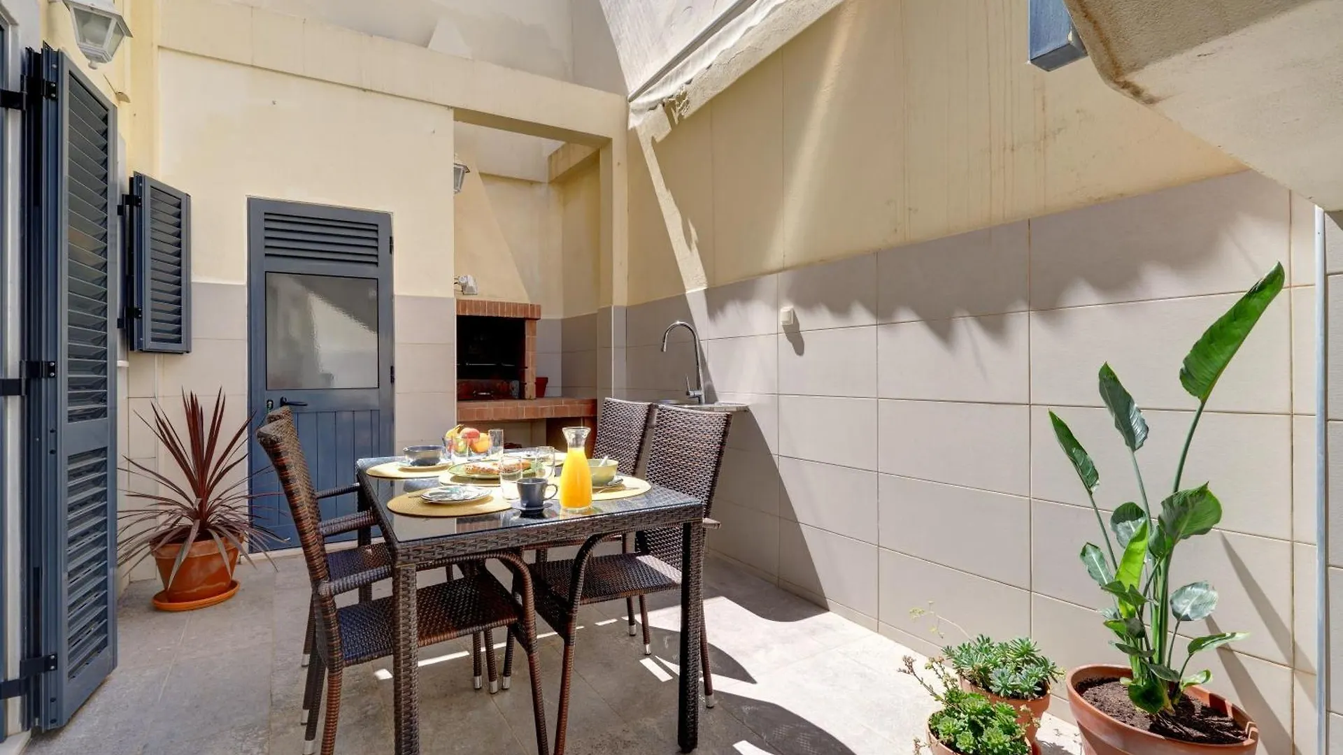 City Center, Private Parking, Ac, 6Ppl. Olhao